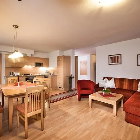 Апартаменты Salzburgerhof